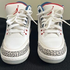 Jordan Kids White Red Elephant Print Sneakers